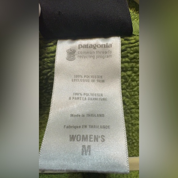 Patagonia Moss Green Women's Half-Zip Turtleneck Sweater - Picture 4 of 4